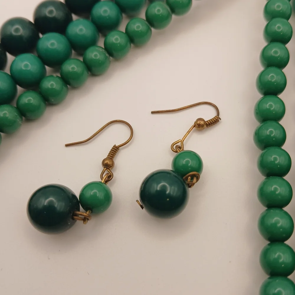 Green Triple Beaded Necklace‎ With Matching Earrings